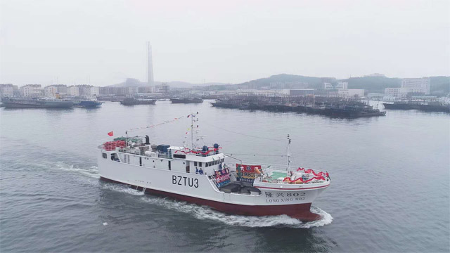 我國自主建造的首批兩艘大洋性玻璃鋼超低溫金槍魚延繩釣船隆興801和隆興802順利啟航，對于我國的玻璃鋼漁船產(chǎn)業(yè)化進程具有里程碑式的重要而深遠的意義。廣東博皓提供玻璃鋼船艇選材解決方案。