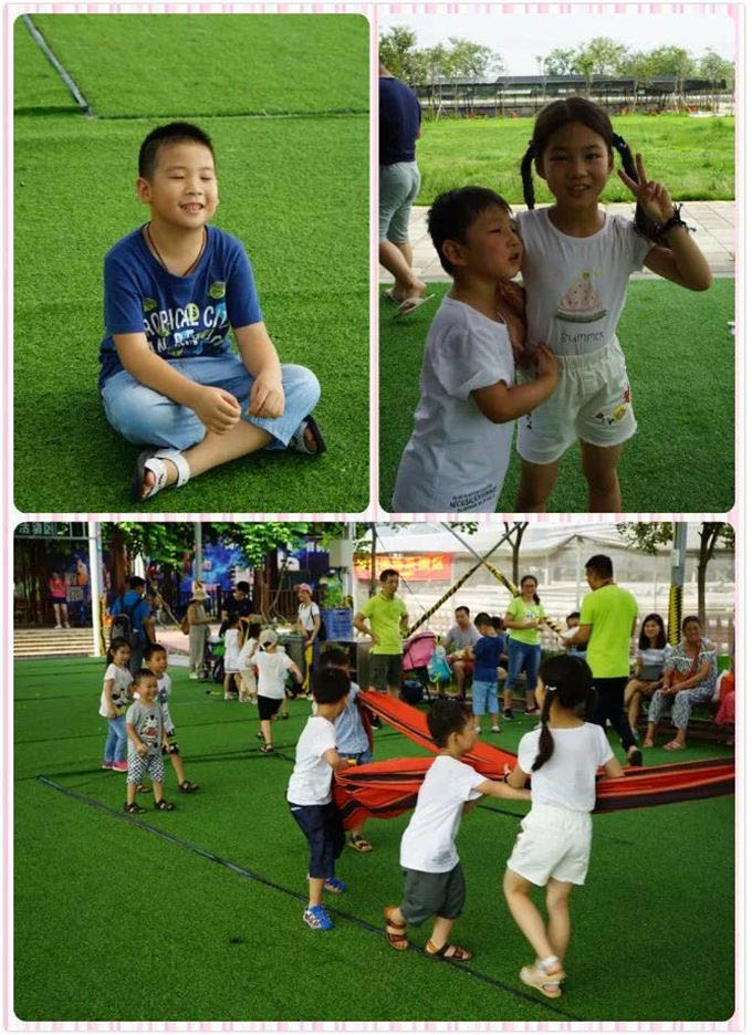 大汗淋漓的臉上，是比夏日的陽(yáng)光還要燦爛的笑容
