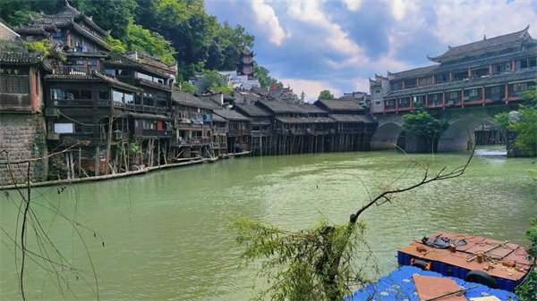 “湘”約鳳凰，相守未來——2022博皓快樂湖南行    -22