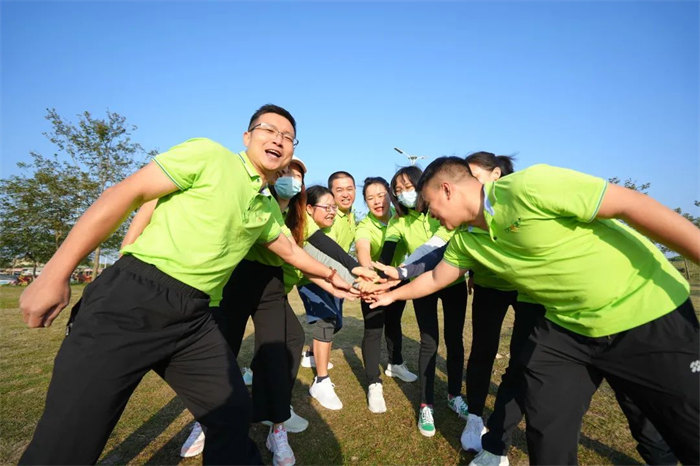 廣東博皓“技壓群雄誰知曉，賽場風(fēng)云見真曉”第五屆運動會    -3