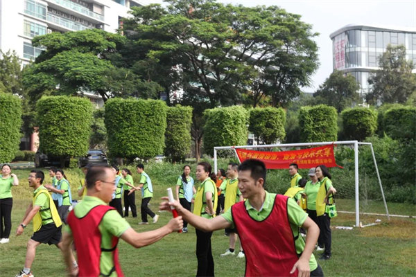 運(yùn)動(dòng)與激情碰撞，健康與快樂(lè)共享—廣東博皓第六屆運(yùn)動(dòng)會(huì)   -傳統(tǒng)接力賽