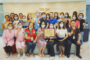 捐獻(xiàn)青春熱血，彩繪人生畫卷